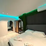Appartement Urban Rustic In Blloku Area